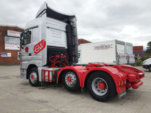 HGV tractor respary colour change